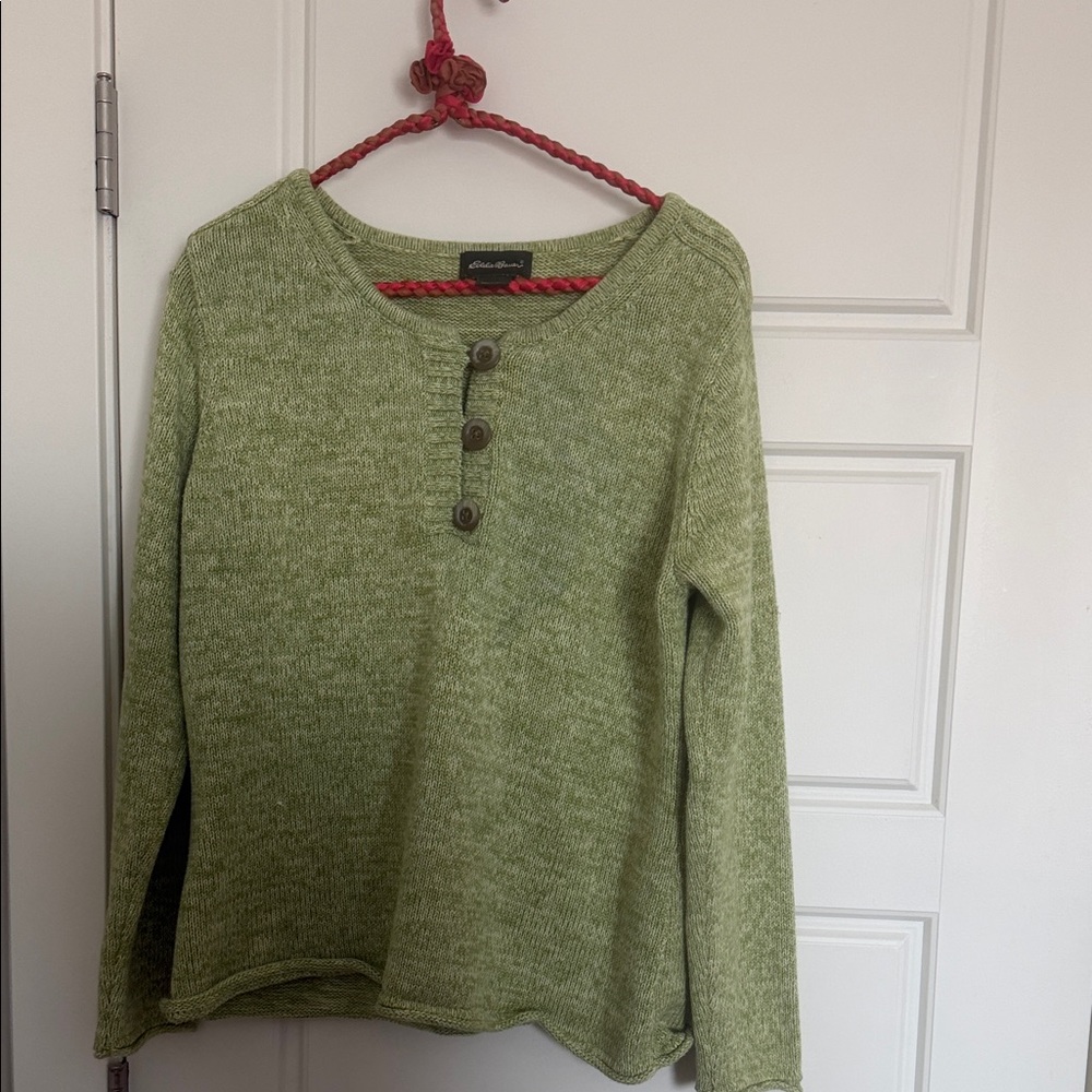 Eddie Bauer Green Button-Up Women's Top